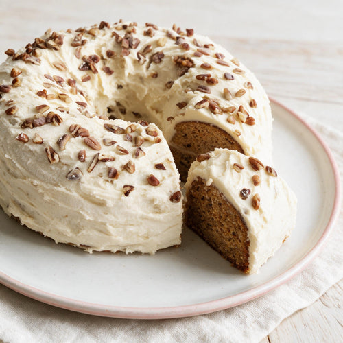 Pastel de zanahoria sin gluten Pan-Filio con betún de queso crema y nuez